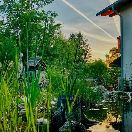 Loft With Lily Pond And Mountain Pastures Hausham